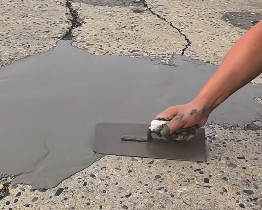 呼伦贝尔CGM 高效薄层道路修补料（CGM 道路抢修料）